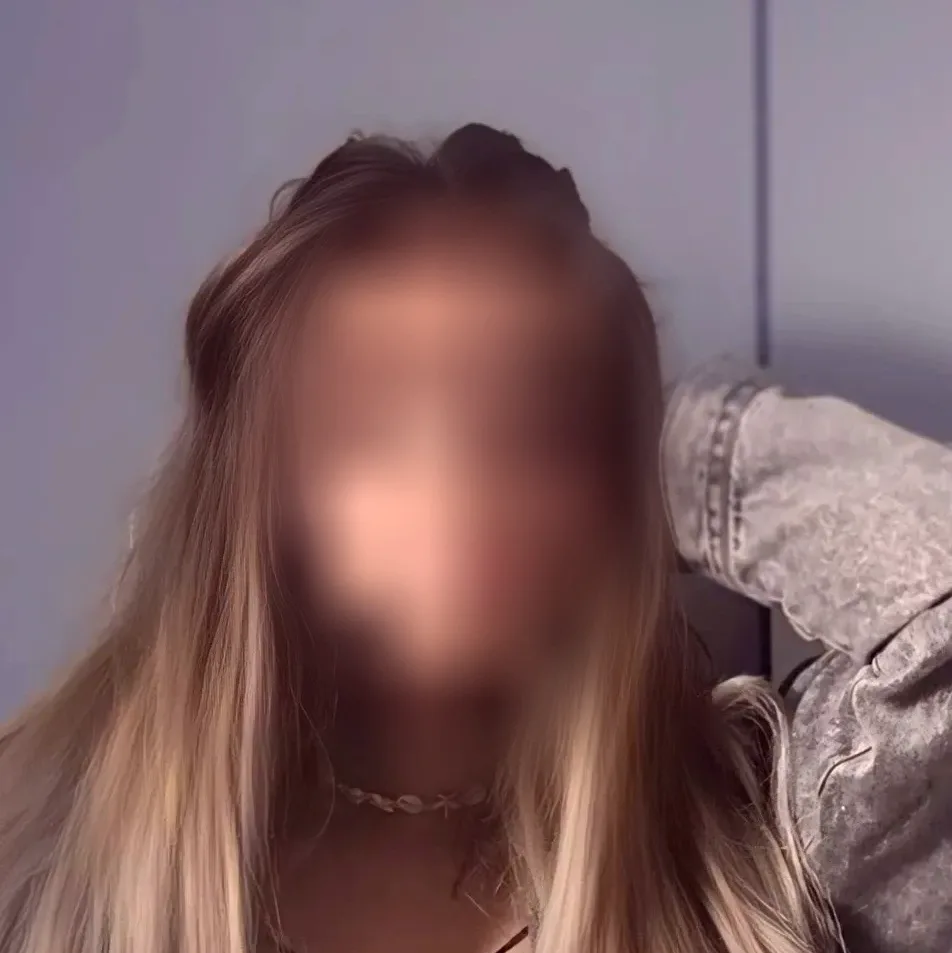 Antonia, 21