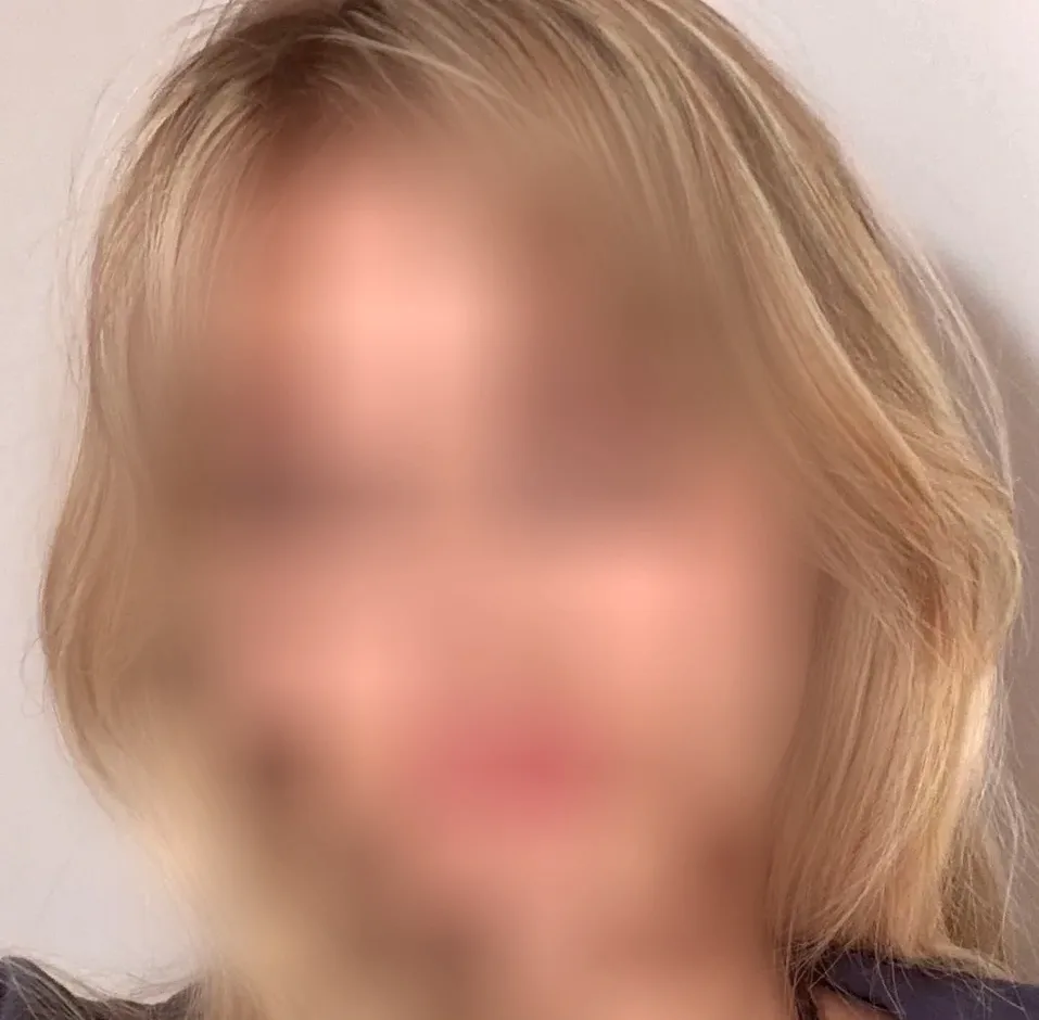 Marina, 20