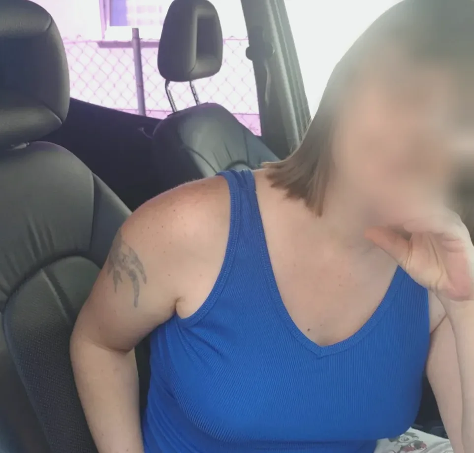 Pia, 39