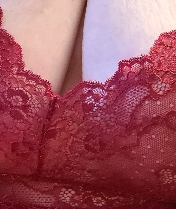 Pia, 32